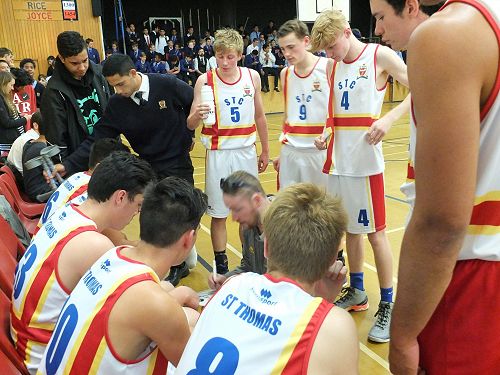 Basketball - First V team
