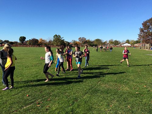 Year 7 Fun-run for Vanuatu event.
