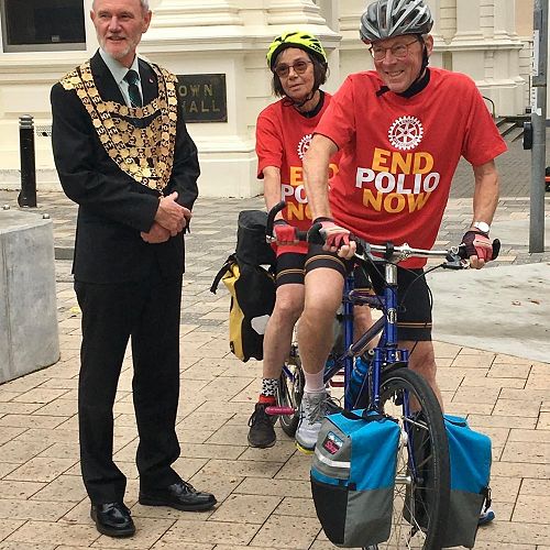 Mayor of Launceston
Albert van Zetten, Joyce and Phil Ogden