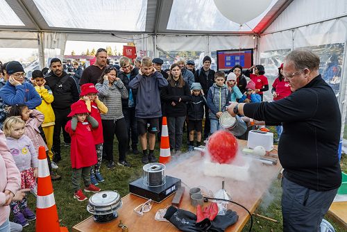 Science demonstrations Univestity of Canterbury