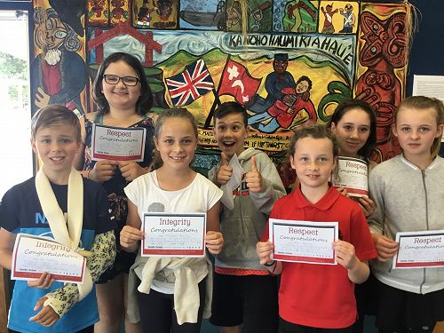 Week 5 Integrity Awards for Zak, Mikaylee, Mia, Meyah, Cheyenne, Lachlan and MacKenzie