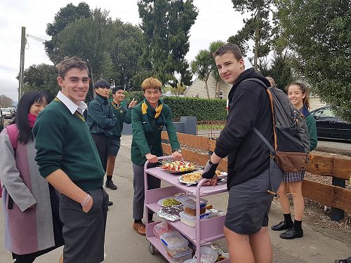 International Shared Lunch