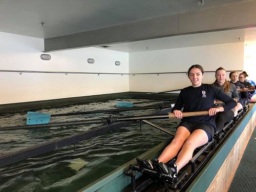 Tank rowing
