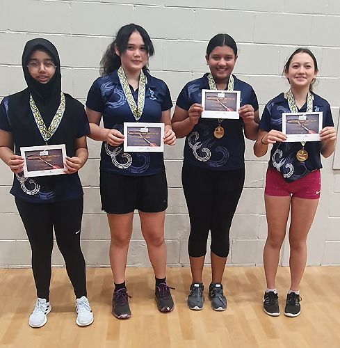TGC White:Alisa Renz, Hiba Khan, Erina Islam, Ashana Watene