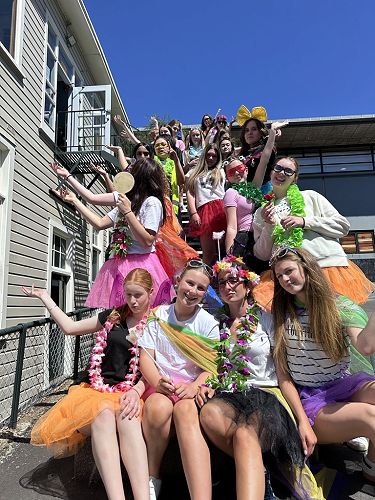 Year 10 Drama students channel A Midsummer Night's Dream in 29C...