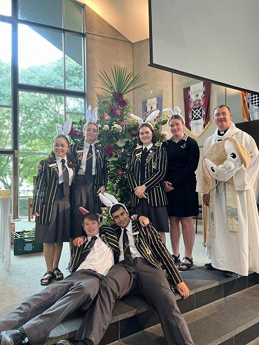 Easter Service of Holy Communion