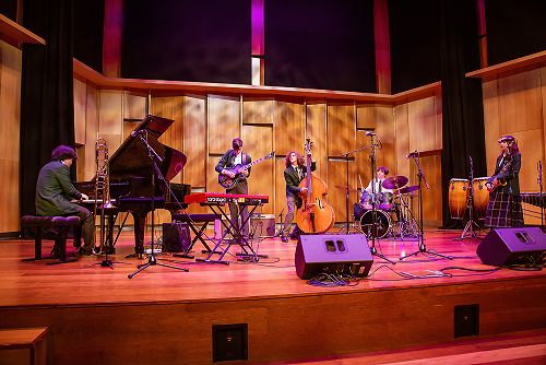 Chicks from Corea - ARA Jazz Quest