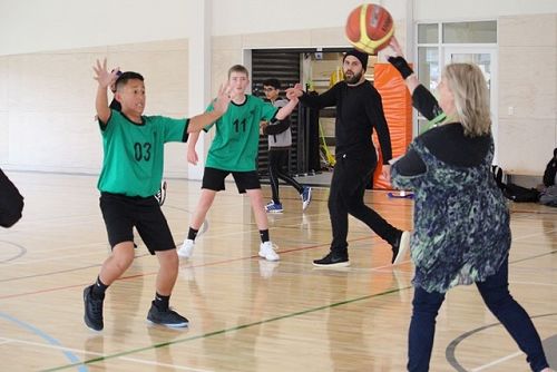 Viv showing a superior strategy. 