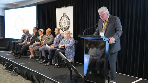 MC Bob Macgregor welcoming the official party