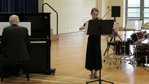 Video: Zara Crossin, year 5, student of Carlo Ballara, “Allegro from Concerto in G, Op.3” by Vivaldi