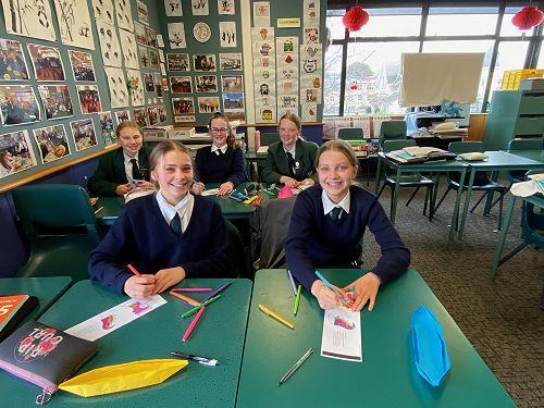 Year 8 making dragon boats