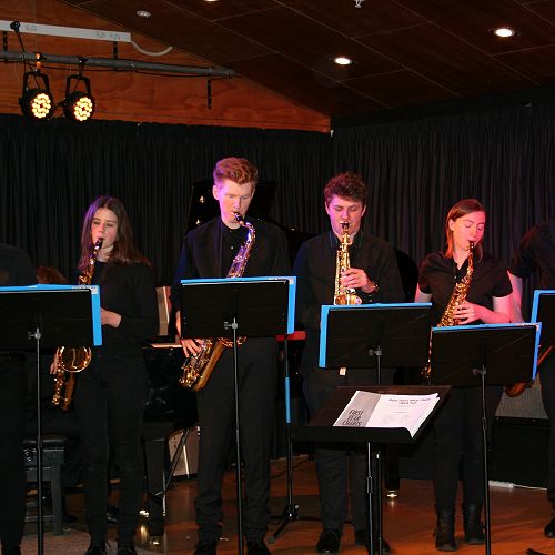Jazz Band Performs in Christchurch
