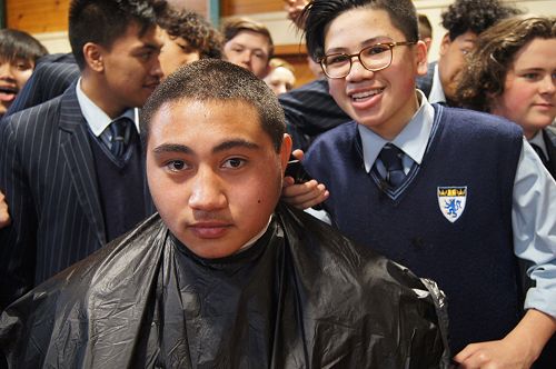 Mahonri Auva'a and J'Dah