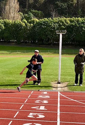 Braemar winning the Year 5 and 6 House Relay.