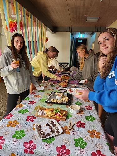 Senior Boarding Easter supper 2023