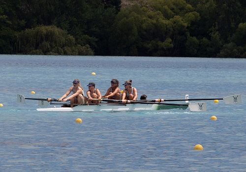 Novice Under 18 Four