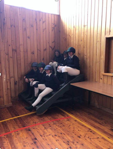 Columba Equestrian Team 
