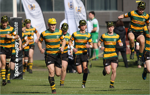 The 1st XV running on for the final against St Peter's College