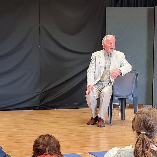 Theatre advice with  professional veteran actor, Steven Ray