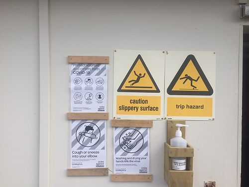 Grant Hornblow's woodcraft in Mahia.