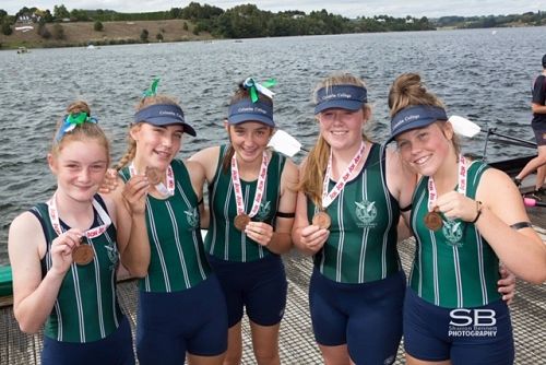 Under 15 Rowing Four: Ella Herbert (Cox) Isabel Gallagher, Elyse Davey, Siena Snow, Madison Sullivan