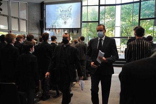 Prefect commissioning service