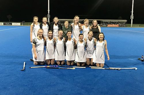 Final team photo after Fed Cup Tournament