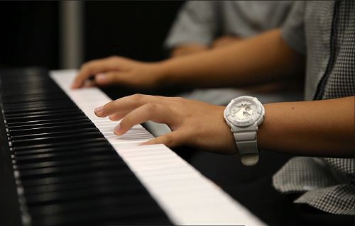 Dashiell Poh on Piano, playing Mariage D’Amour to conclude our Prize Giving. 