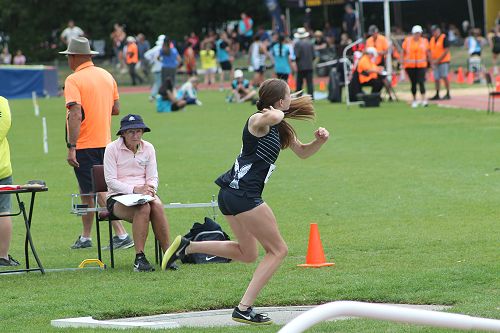 Alex spinning to throw