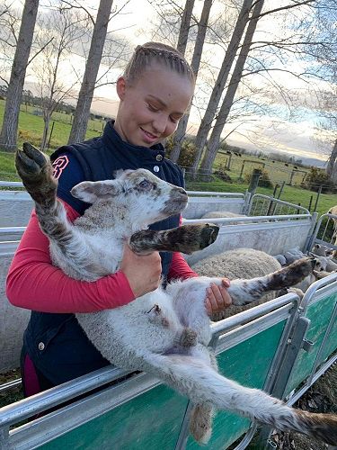 From New Zealand medalist to tailing!