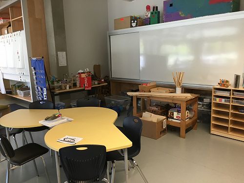 "Make and create" facilities in the junior Da Vinci studio