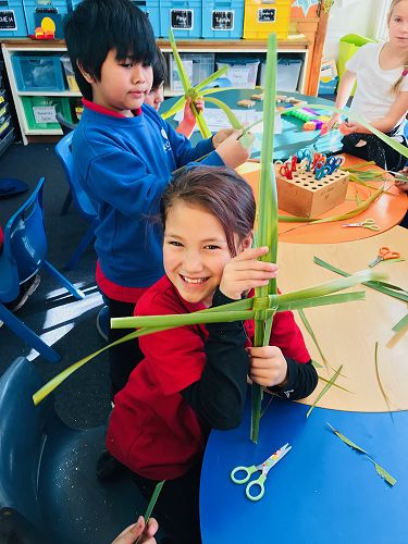 Matariki Stars, Rm 3