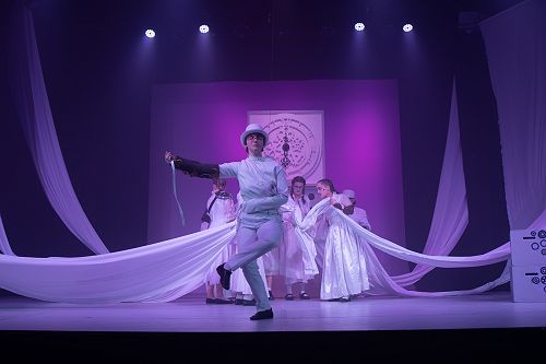 Drama Production 202 - Midsummers Night Dream