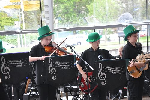 Irish band at the Art Gallery