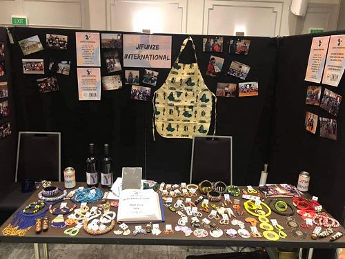 Victoria's booth in the D9550 Conference in Townsville May 2021