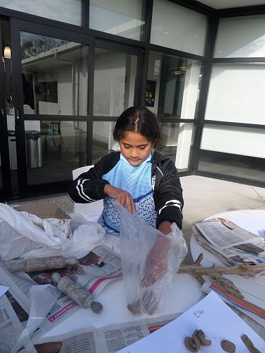 Making Toanga after the Marae