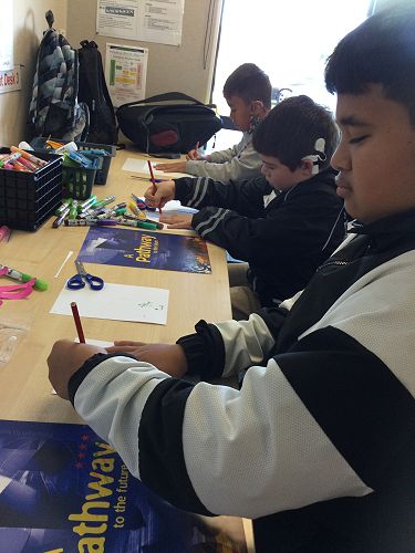 Fonofili, lazarus and Te Rauna doing Mahi Toi