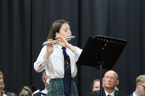 Holly Norgrove Performing "Chanson" by John Rutter.  Holly received a Principal's Commendation for Valuable Contribution to school life - Year 12 and Sarah Bronte Cup for Year 12 Dux.