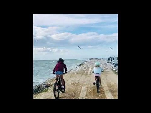 Video: Elodie Brown (Year 5) Biking during lockdown