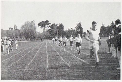 1933 - Junior 440 Yards