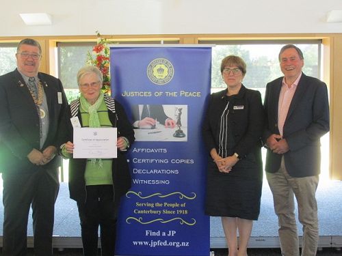 Shirley Smith receiving her 30 year Long Service Certificate