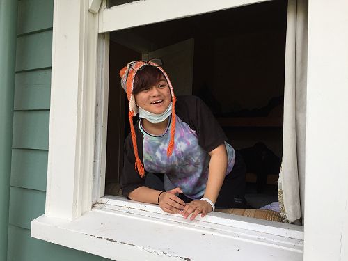 Fiona with a chin warmer! 