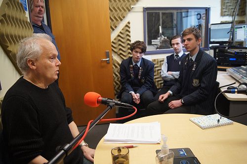 Stephen introducing the boys