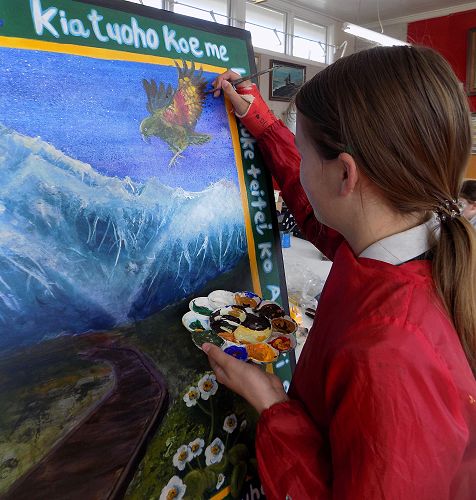 Making the Kea glow - Emma