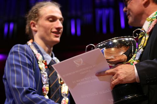 STEPHEN ROBERTSON SCIENCE AWARD FOR THE TOP YEAR 13 SCIENCE STUDENT - Luke Comyns