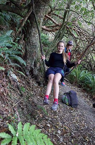 










Climbing Little Mount Peel


