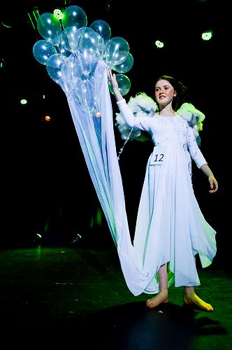 SUPREME STUDENT WINNER - Eponine Bain with "Evanesce"