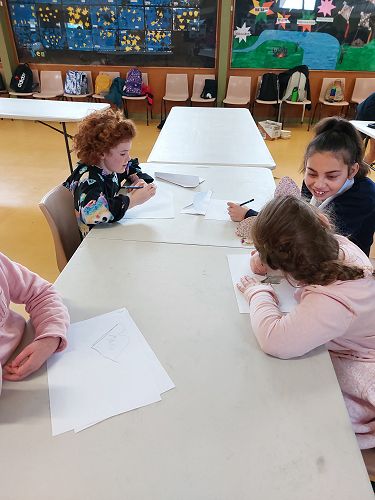 Ella-Jade Terrill and Evana Bennett making friends and drawing at KIT Day