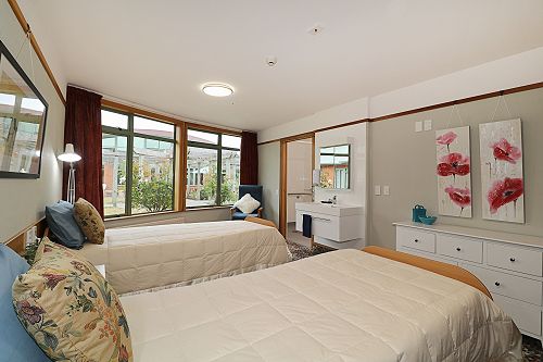 Double Room at Peacehaven Village