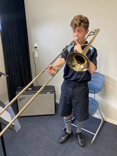 Trombone – Billy Black